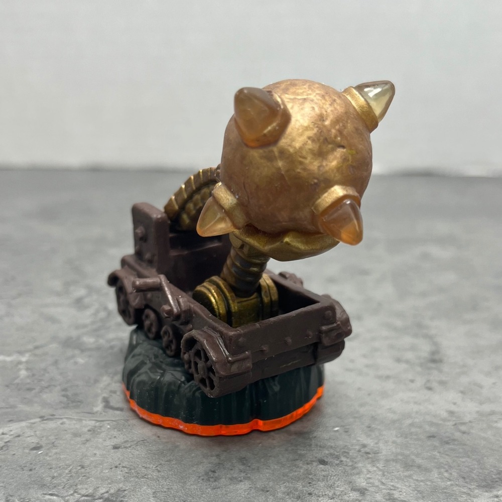 Skylanders Giants Crusher's Hammer Anvil Rain‎ Magic Item Battle Accessory EUC